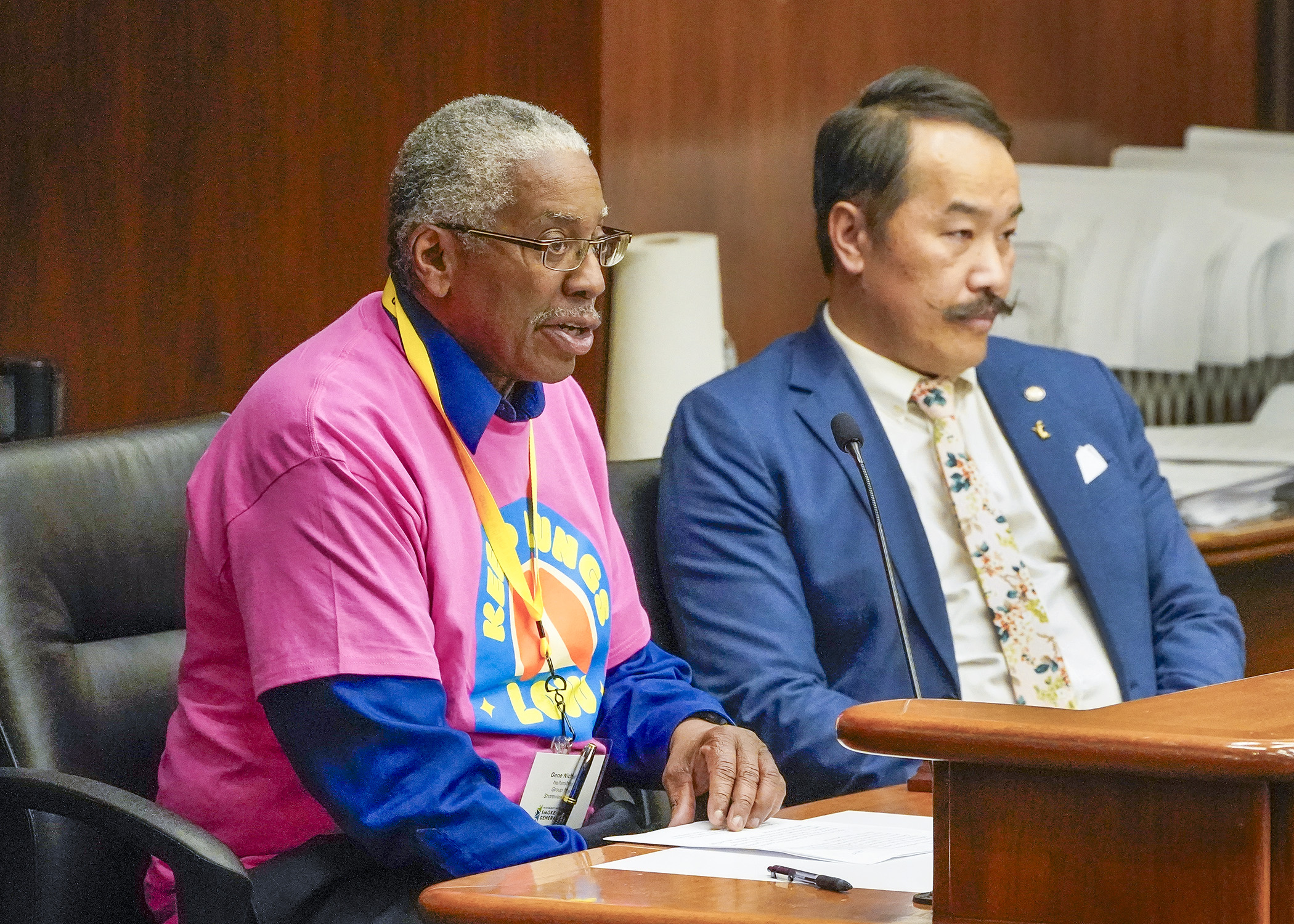 Eugene Nichols of Minnesotans for a Smoke-Free Generation testifies before the House Health Finance and Policy Committee March 5 in support of a bill to prohibit the sale of flavored tobacco, nicotine, or lobelia products. (Photo by Andrew VonBank)